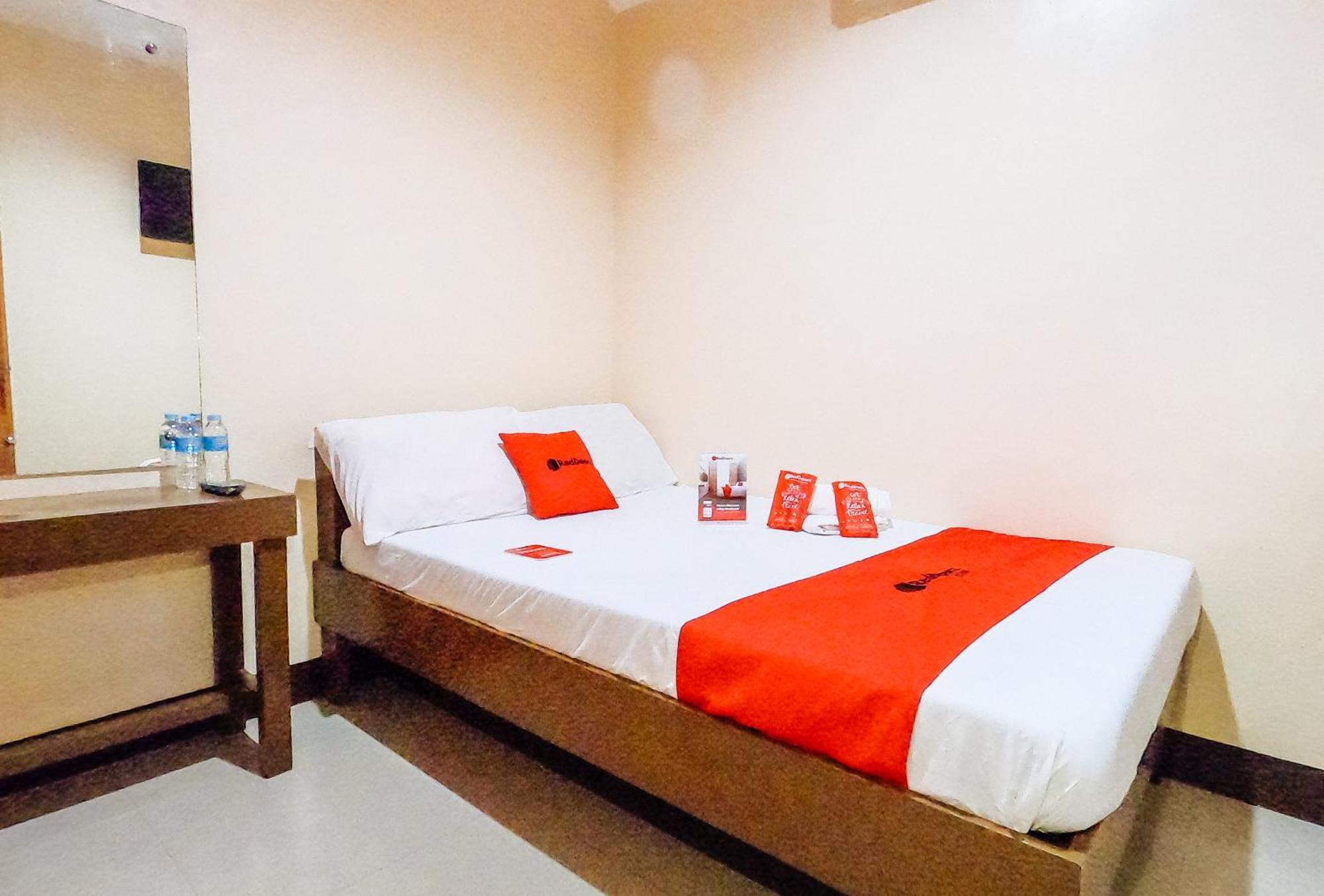 فندق Reddoorz @ Pamaong Street تاغبيلاران سيتي المظهر الخارجي الصورة